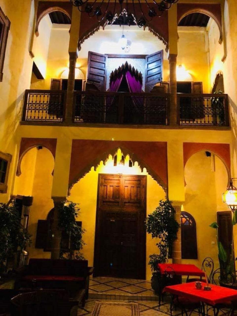 Riad Marlinea Sale Exterior photo